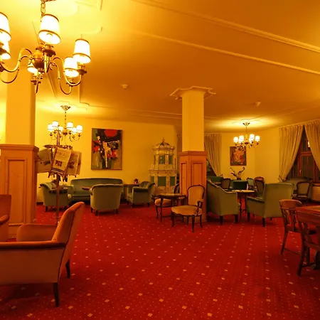 Central Apartments Davos דירה